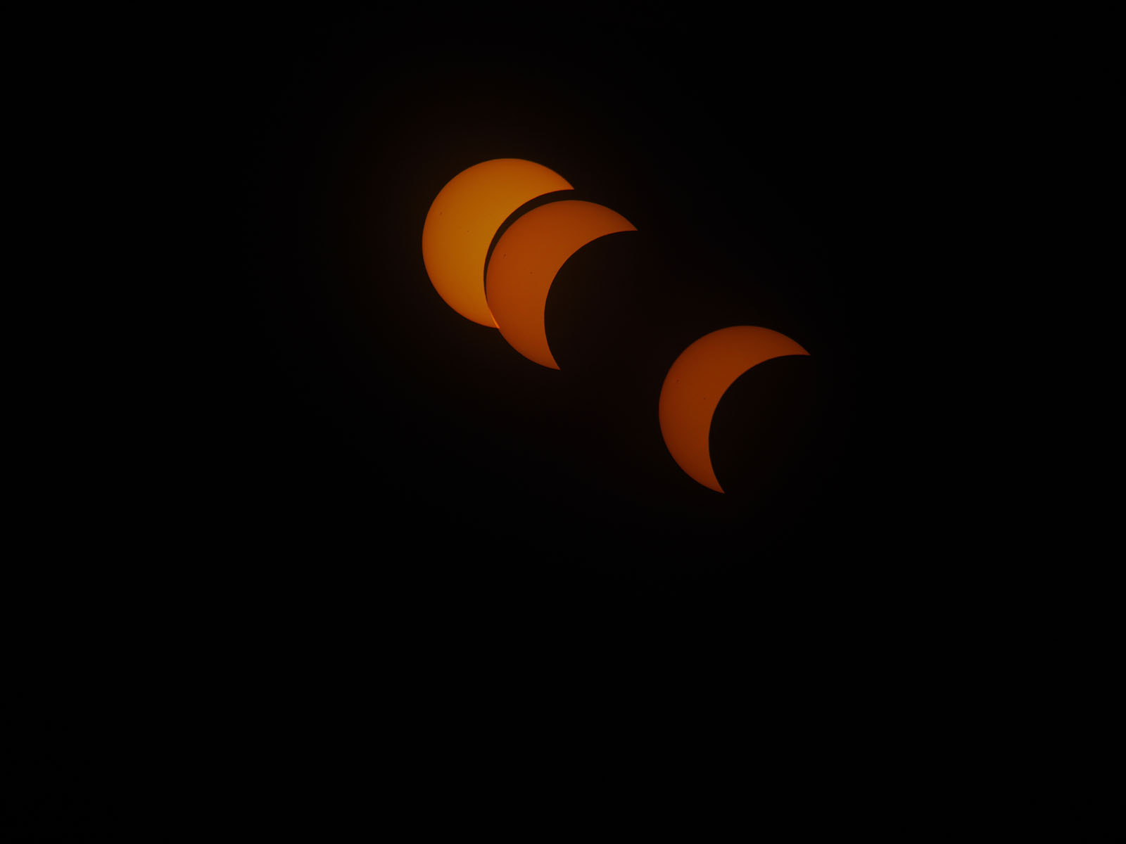 Mehr über den Artikel erfahren Sonnenfinsternis 2026